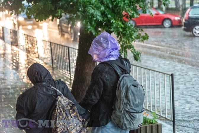 Через негоду у Львові вийшли з ладу п'ять трамваїв та кілька світлофорів
