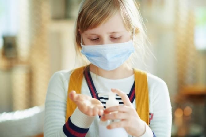 В Україні продовжили карантин через коронавірус