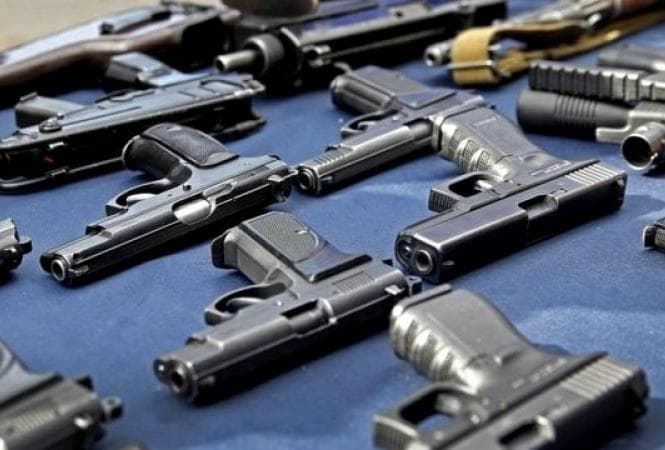 Стало відомо, коли українці зможуть вільно купувати вогнепальну зброю