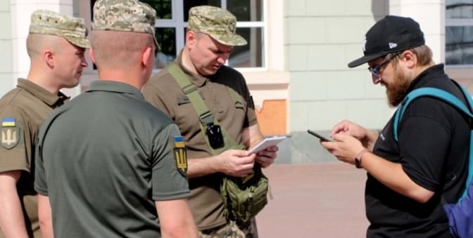 Як на Львівщині формують та надсилають повістки