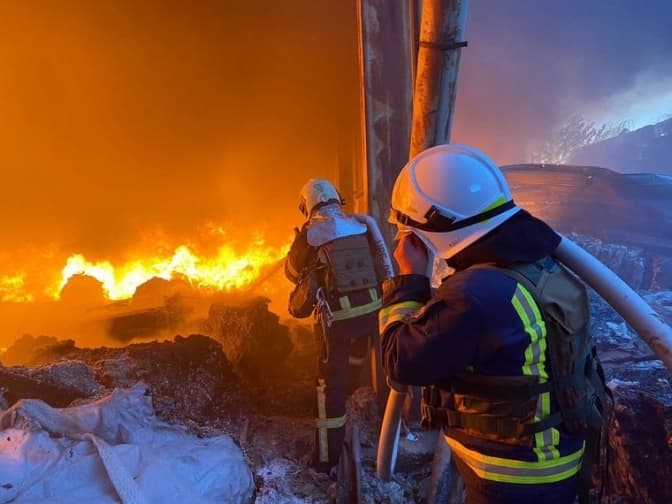 Через ракетні обстріли росії загинули 11 осіб, ще 87 травмовано