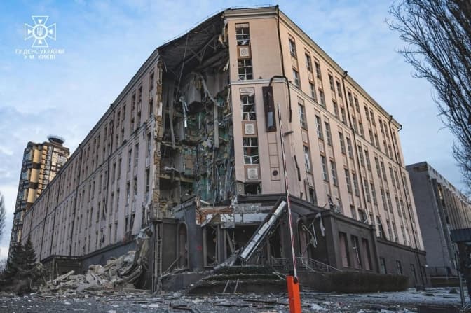 В Києві власникам пошкоджених росіянами готелів та ресторанів відшкодують відновлення
