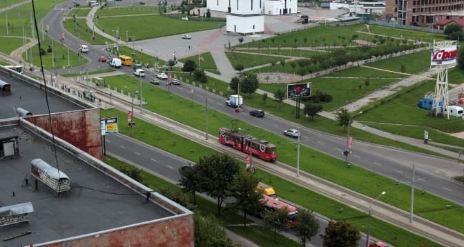 Чому я підтримав петицію про надземні переходи на проспекті Червоної Калини