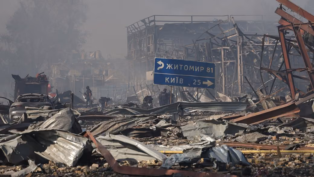 Вибухи на складах під Києвом – скільки постраждалих, як реконструюють поліклініку на Чупринки у Львові та що змінить у своїй роботі «Нова пошта». Ключове за 30 серпня