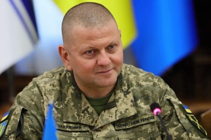 «Ми показали, що означає бути українцем». Залужний привітав захисників зі святом