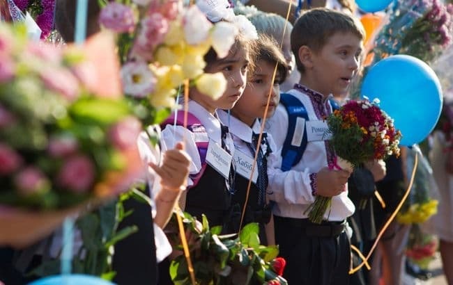 Як в Україні зміниться середня школа та коли у Львові знову полетить Ryanair. Підсумки доби