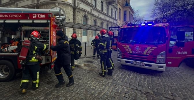 У центрі Львова сталася пожежа в квартирі