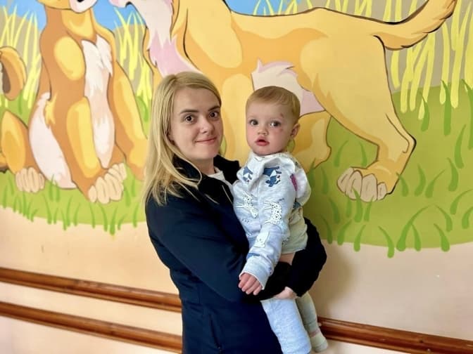 Львівські медики врятували 3-місячну дівчинку, яка могла втратити дві нирки