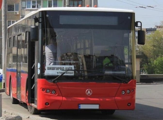 Пільговий автобус з Києва у Вишгород припинив роботу