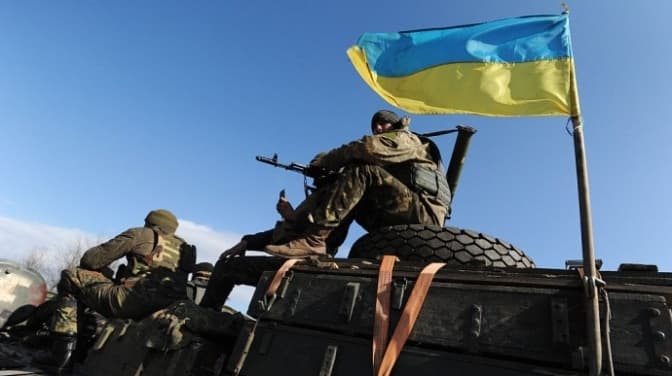 Ворог завершує підготовку до наступу на Сході