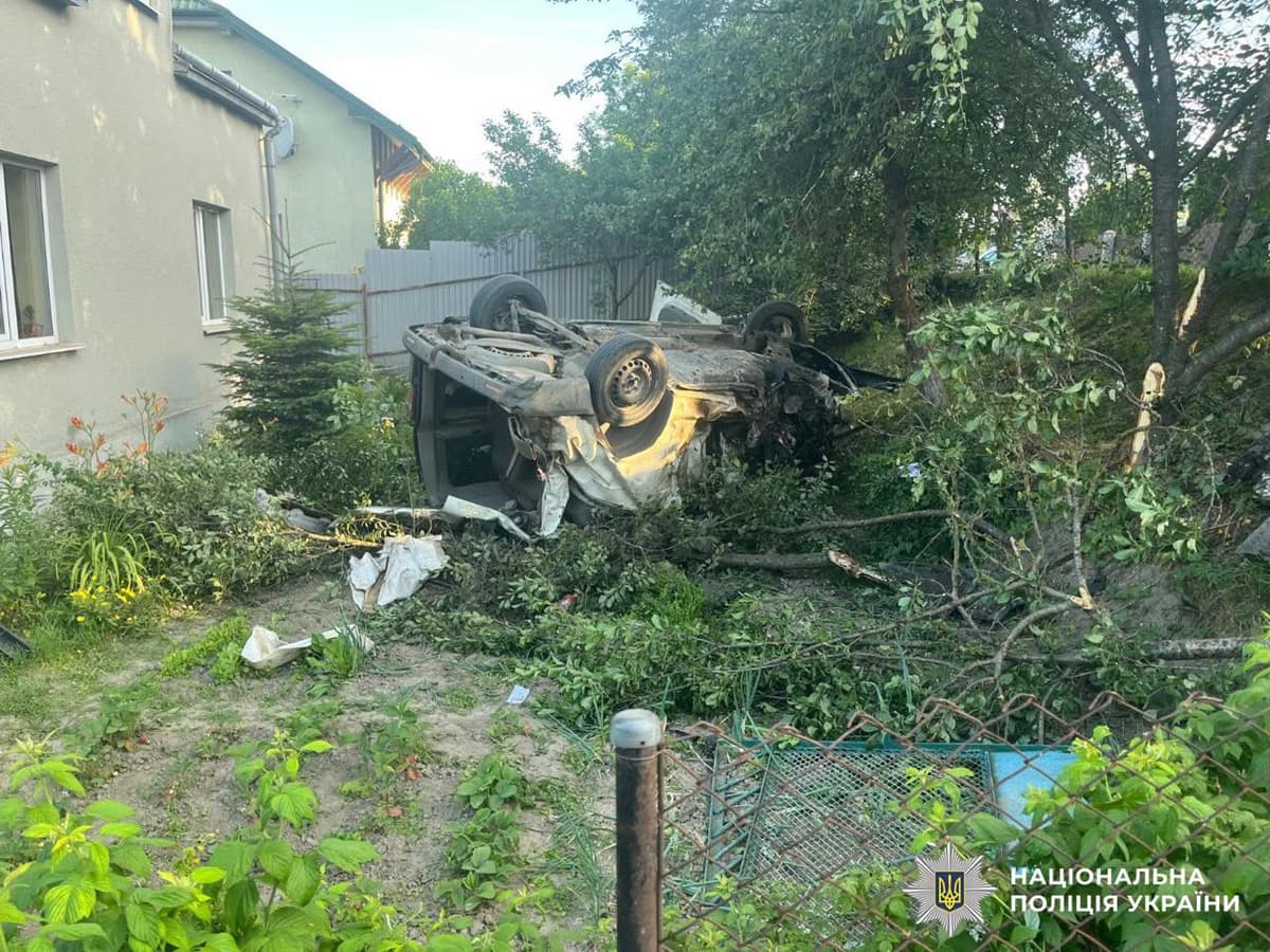 На Львівщині затримали чоловіка, який скоїв смертельну ДТП, а до цього, ймовірно, вбив свою матір