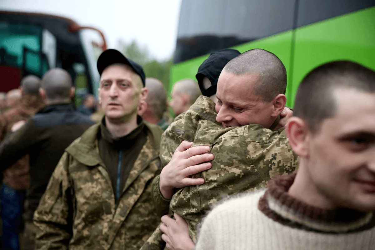 З неволі повернулися 205 українців. Хто серед них