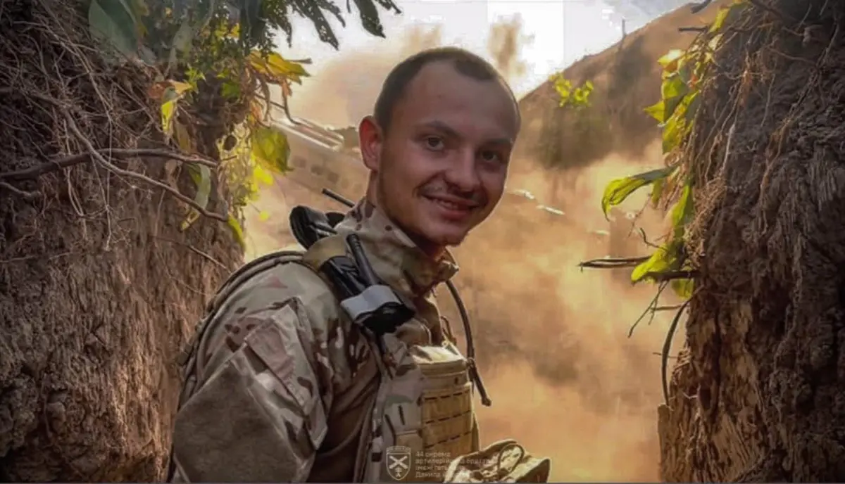 Капітан 44-ї артбригади зі Львівщини отримав відзнаку Міністра оборони
