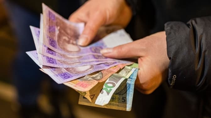 Рекордне підвищення податків. Скільки доведеться платити