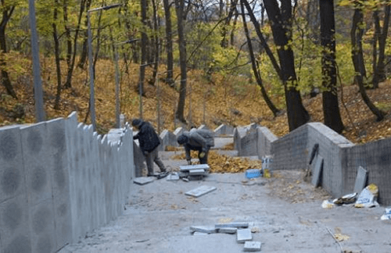 Реконструкція парку “Нивки” коштувала майже 15 млн грн, проте об’єкт досі не готовий