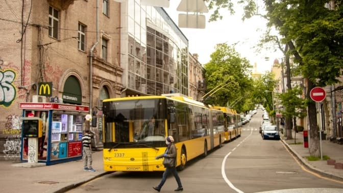 Київрада знову відхилила петицію про скасування зупинки транспорту під час тривоги