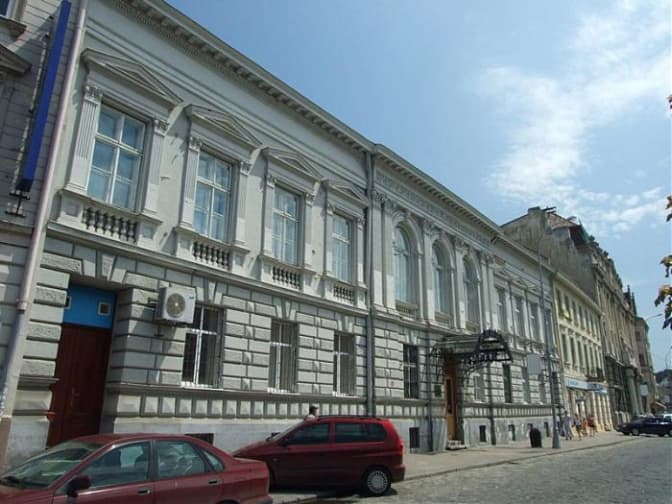 Історія в кадрі: Щосереди в бібліотеці у Львові показуюють кіно