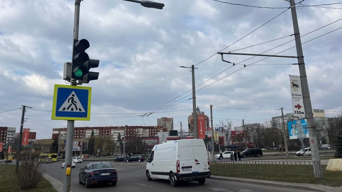 У Львові на Сихові запровадили адаптивне регулювання світлофорів: що це означає