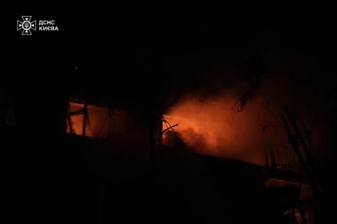 На Україну з РФ летіло 14 ракет та 250 дронів. Основною ціллю атаки був Київ