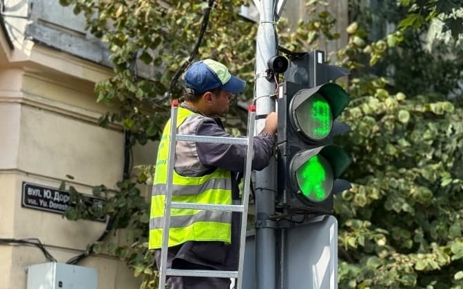 Де у Львові встановлені світлофори зі звуковими орієнтирами: перелік адрес