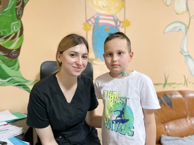 У Львові лікують 10-річного хлопчика з раком мозку, якого відмовилися оперувати за кордоном