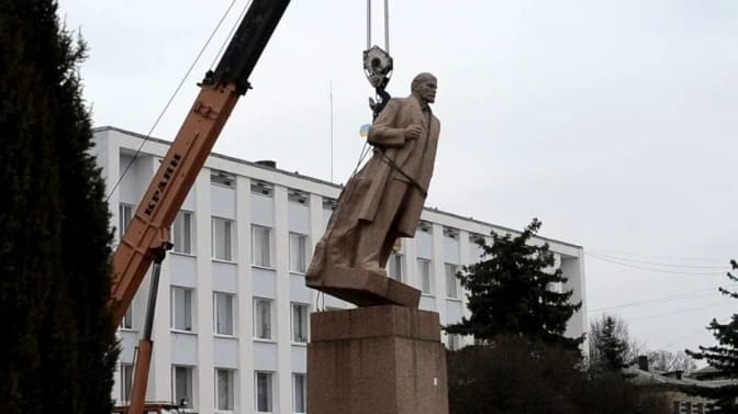 На Львівщині планують декомунізувати понад 180 об'єктів