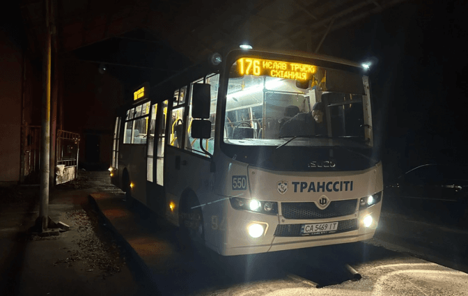 На Львівщині у перевізників виявили несправні автобуси