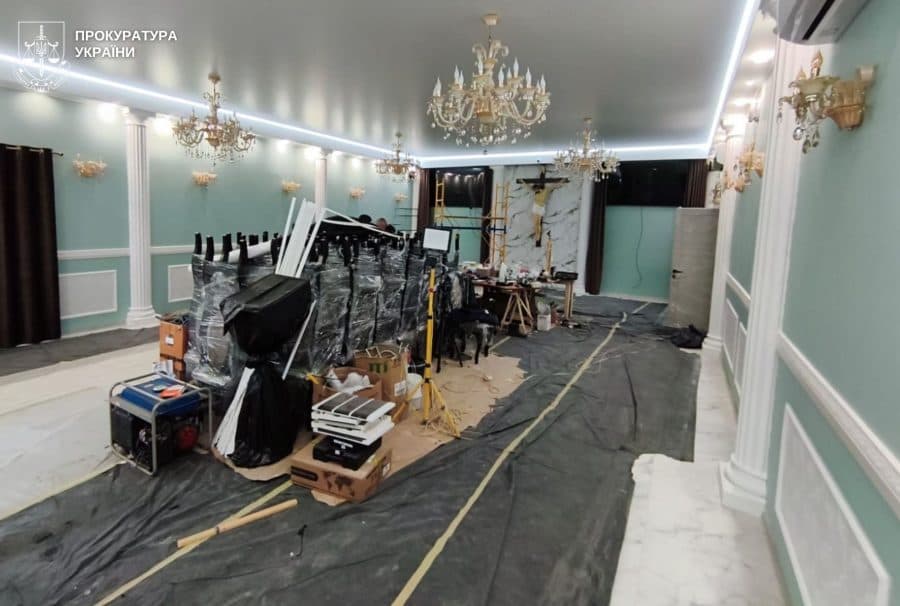 Нажива на померлих: на Львівщині посадовець намагався збудувати незаконний бізнес