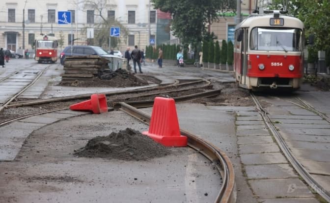 Ремонт трамвайних колій в Києві не зробив цей транспорт швидшим