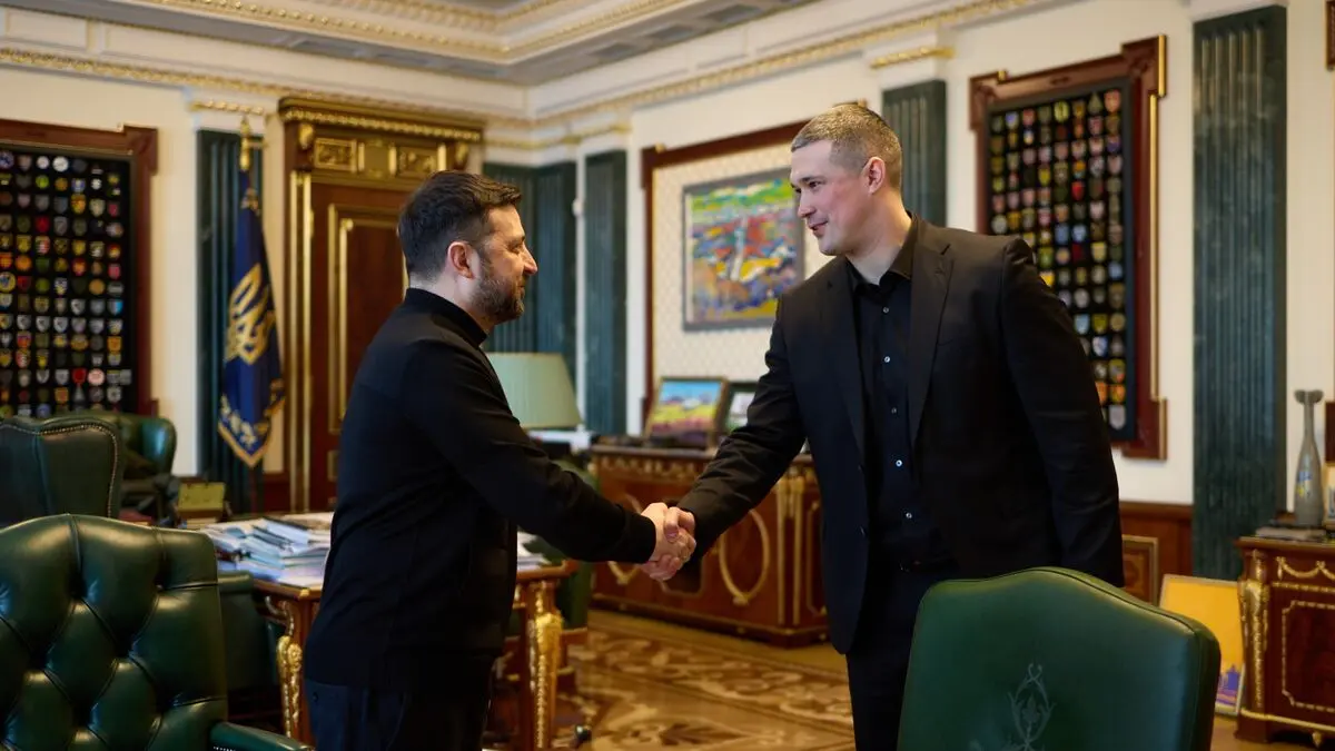 На тлі масових протестів: як змінилася довіра українців до Зеленського