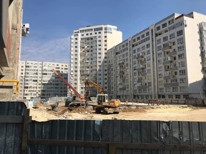 У Львові перевірять житловий комплекс, де дев’ять багатоповерхівок замість п’яти