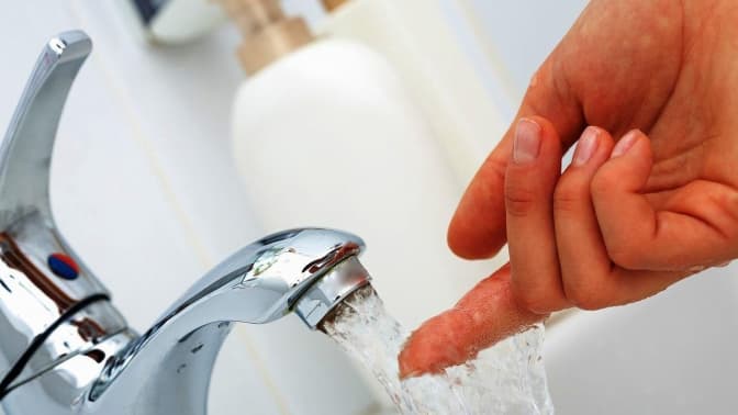Низка вулиць Львова залишились без води. Коли відновлять