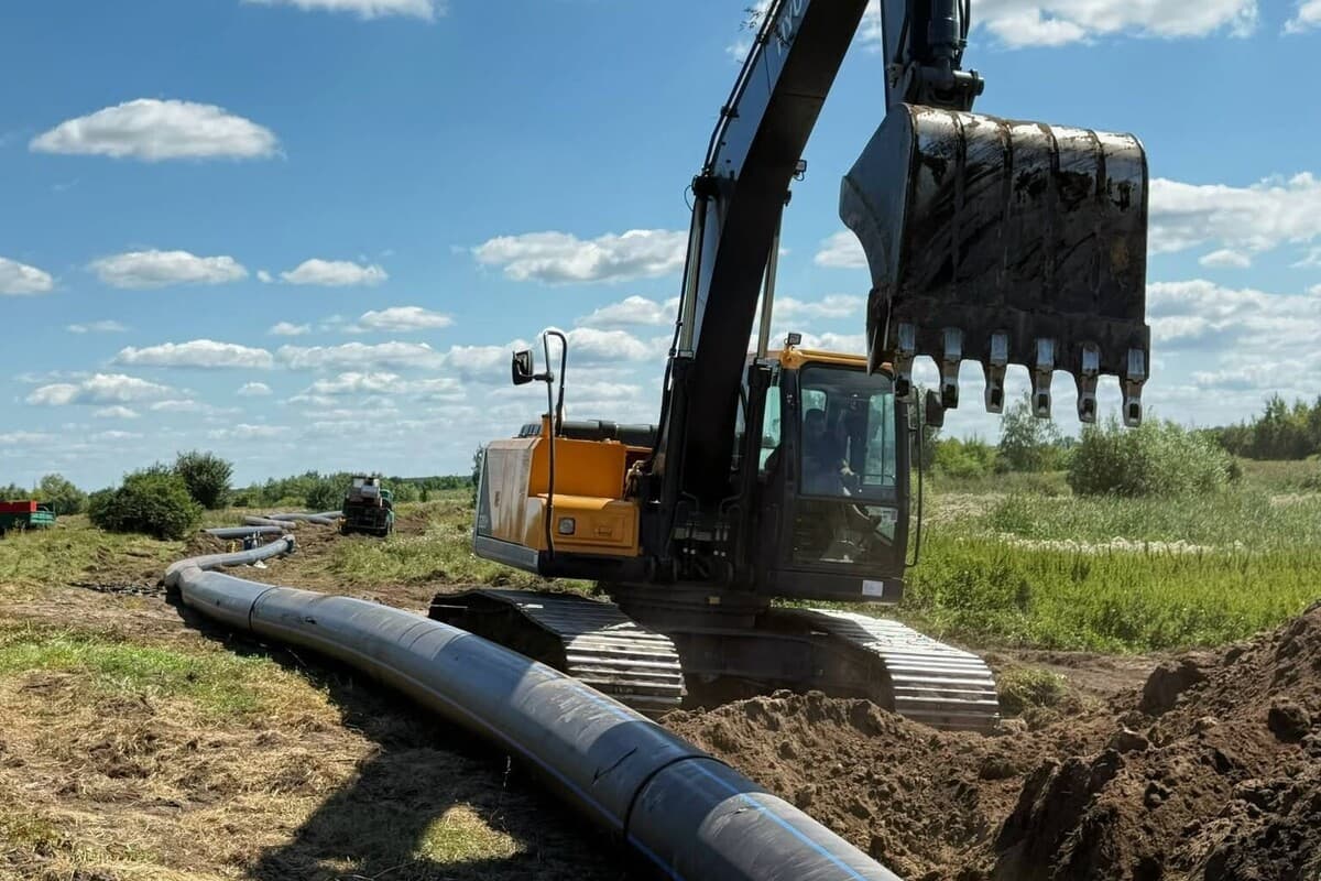 Оновлений водогін до Львова: на ділянці від Магерова вже проклали 500 метрів мережі