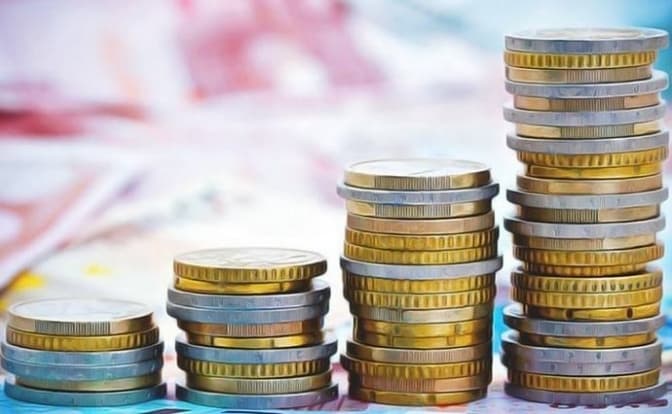 У Зеленського очікують ухвалення нової податкової моделі найближчими місяцями
