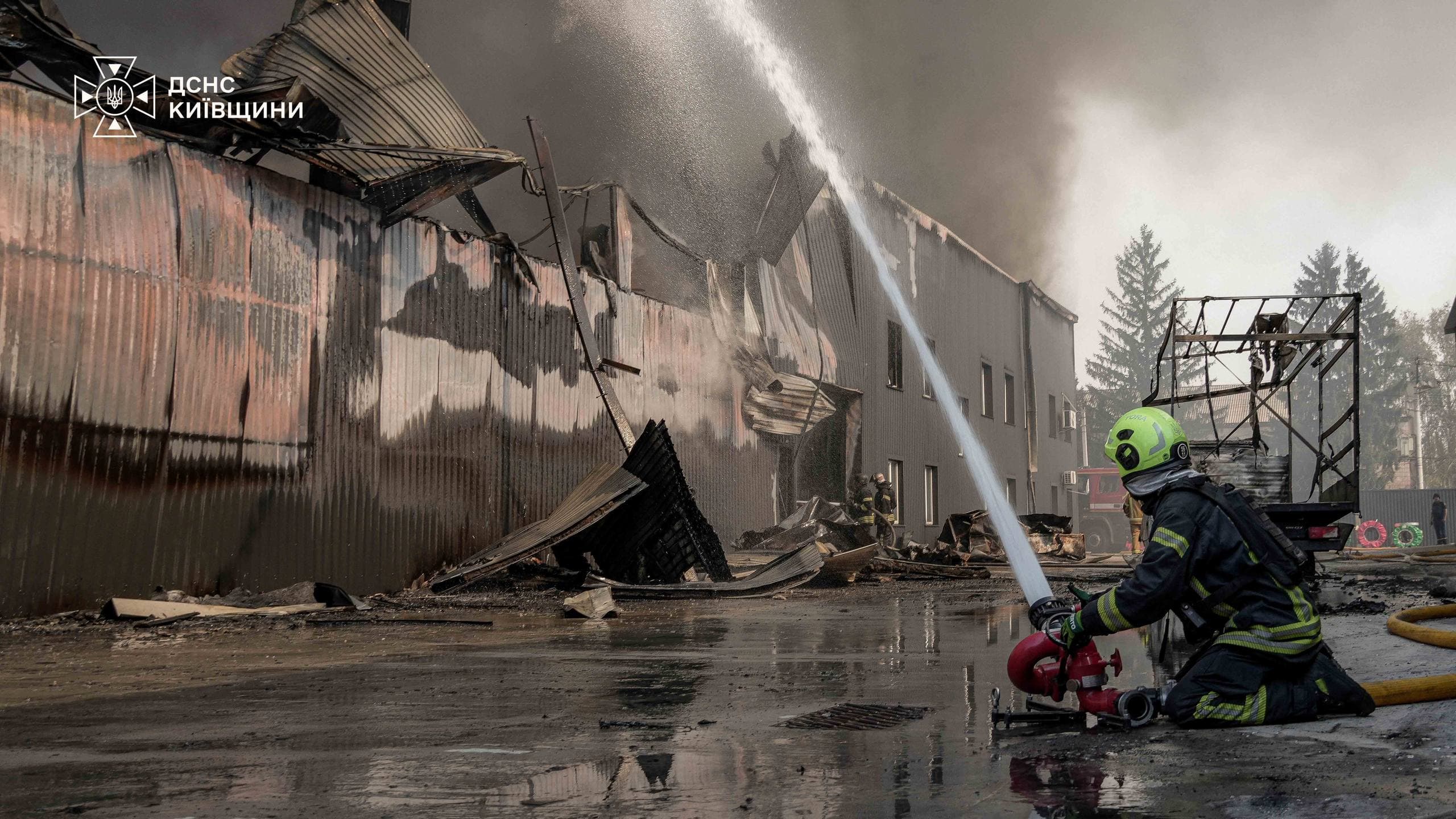 Атака на Київщину, 4 вересня 2026. Фото: ДСНС