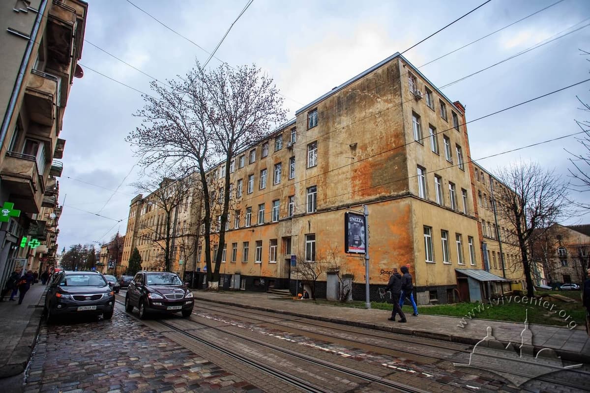 У львівській лікарні проводять слідчі дії через підозру у хабарництві