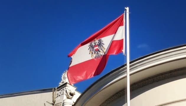 Австрія припиняє авіасполучення з Україною, Великою Британією, Нідерландами та Росією