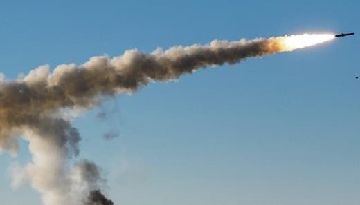 У Київській області виявили вісім місць падіння ракет після російської атаки