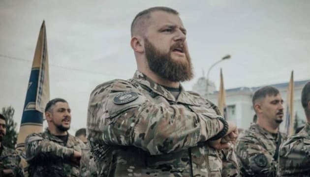 Кияни просять перейменувати вулицю на честь азовця «Сухаря», який помер після повернення з полону