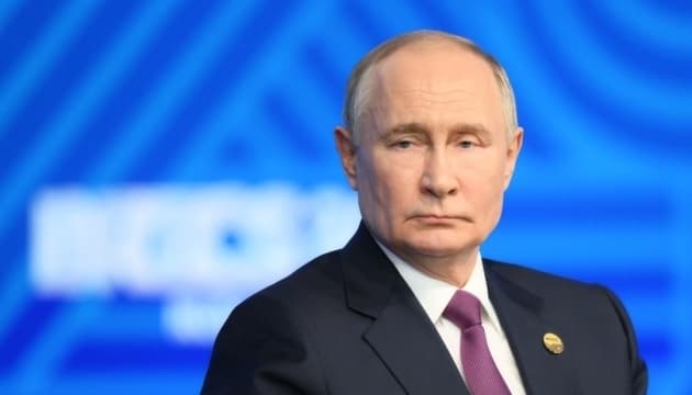путін хоче, щоб США зупинили всі поставки зброї Україні для «перемир'я»