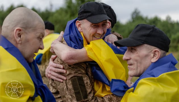 Обличчя незламності. Фото звільнених з полону захисників із Львівщини
