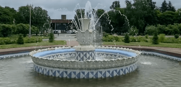 На ВДНГ в Києві відновили роботу два фонтани, які не працювали кілька років