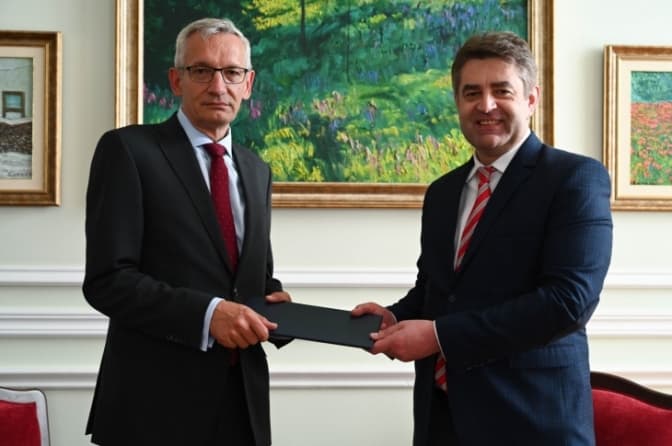 У Києві приступає до роботи новий посол Німеччини
