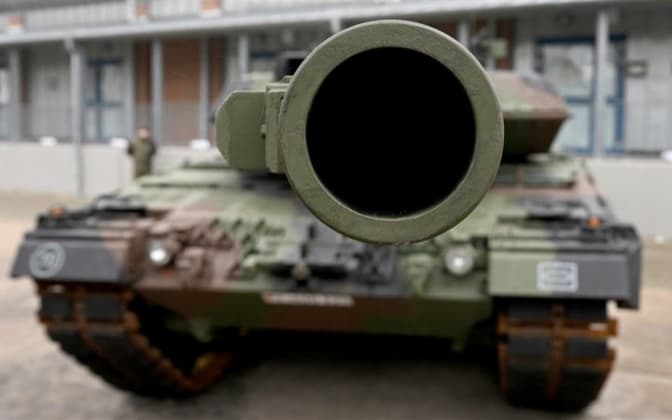 Німеччина передала Україні 10 танків Leopard 1 і радіолокаційну систему