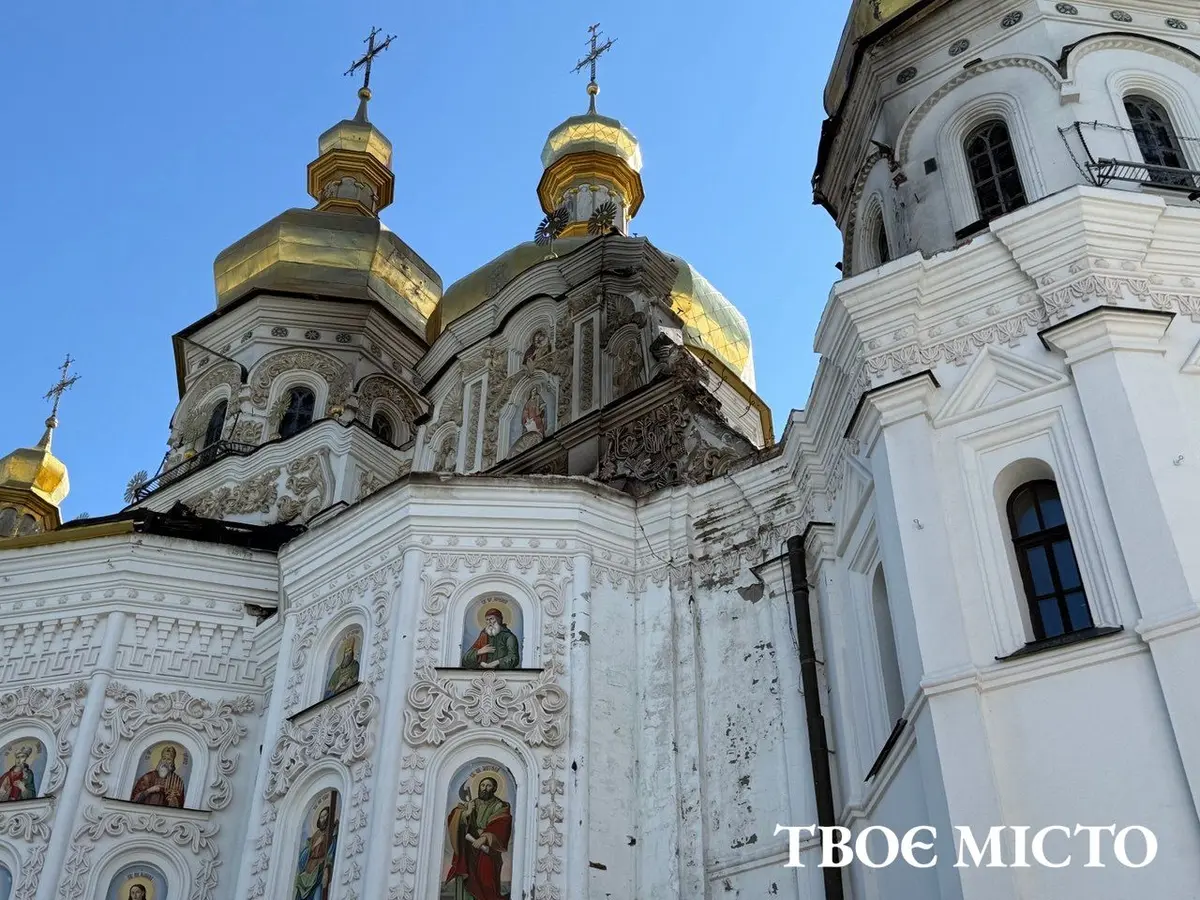 Ліквідація наслідків удару по святині: у Києво-Печерській лаврі оголосили велику толоку