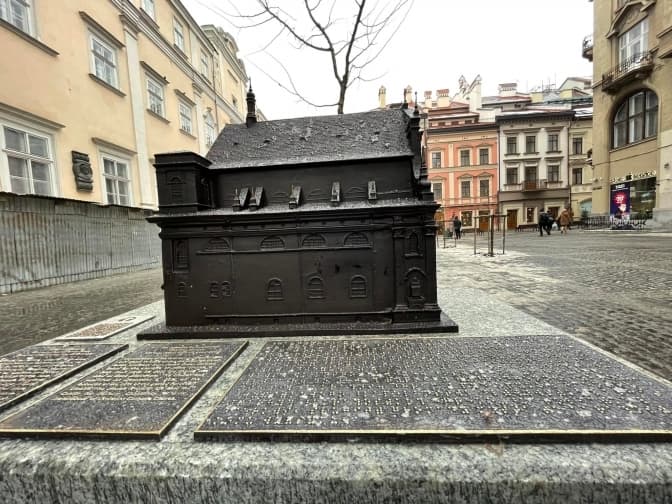 У Львові з’явилася мініатюра Гарнізонного храму Петра і Павла. Фото