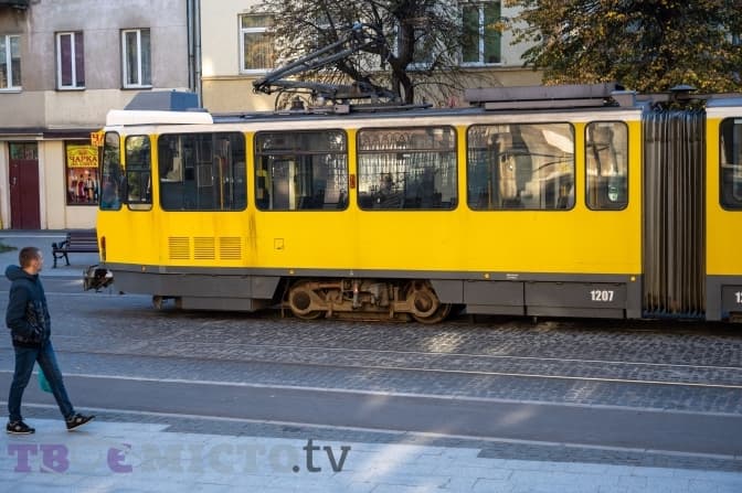 У Львові знову курсує електротранспорт
