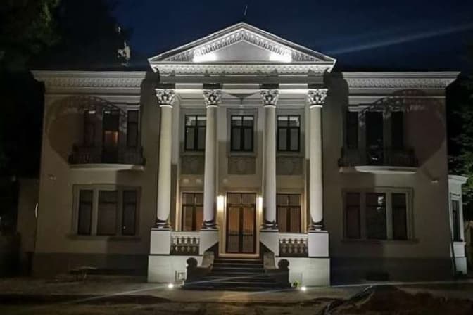 Місто обіцяє зберегти історичний простір біля вілли Бачевських у Львові