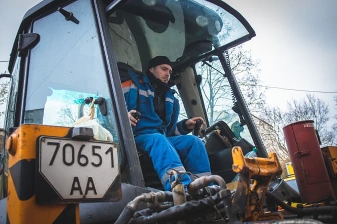 50 житлових будинків у Києві відключили від опалення через аварію на тепломережі
