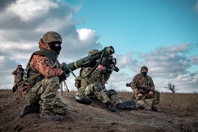 На війні треба обманювати тільки ворога